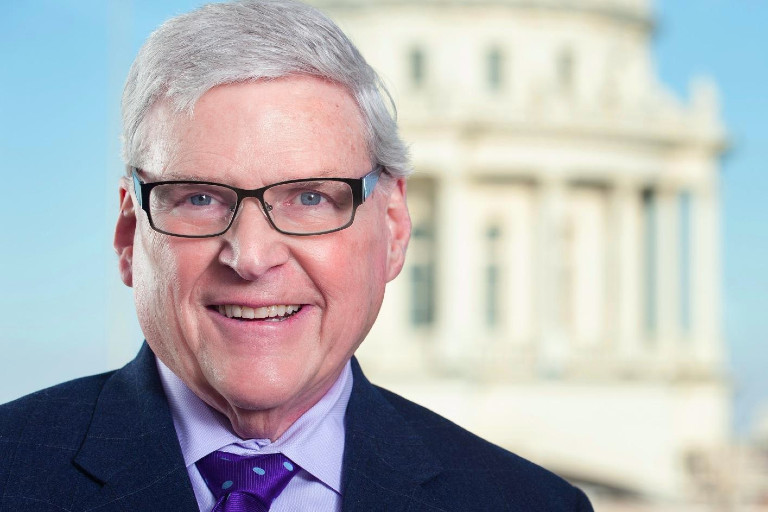 Gift Commemorates Lifelong Reverence for First Amendment